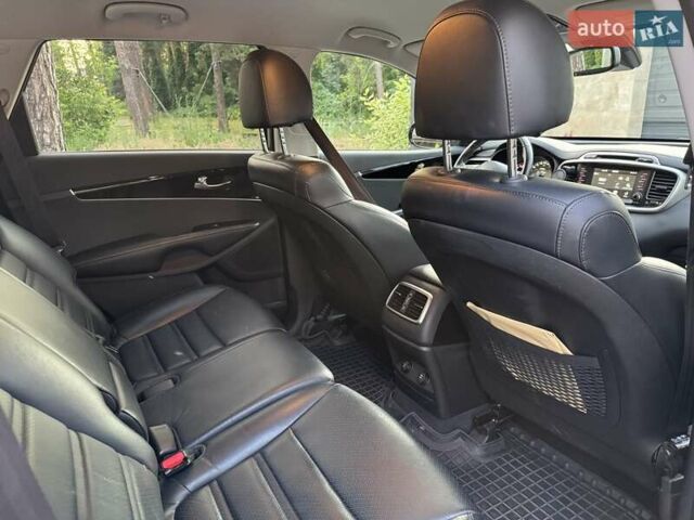 Сірий Кіа Соренто, об'ємом двигуна 3.34 л та пробігом 75 тис. км за 21500 $, фото 13 на Automoto.ua