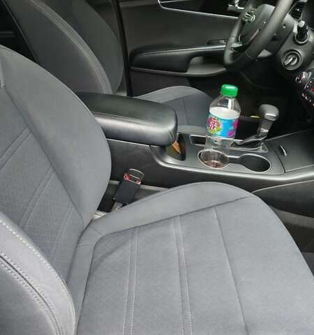 Сірий Кіа Соренто, об'ємом двигуна 3.34 л та пробігом 120 тис. км за 17800 $, фото 76 на Automoto.ua