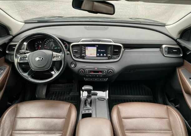 Серый Киа Соренто, объемом двигателя 2.2 л и пробегом 74 тыс. км за 17600 $, фото 3 на Automoto.ua