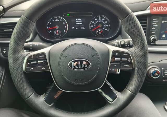 Сірий Кіа Соренто, об'ємом двигуна 3.34 л та пробігом 120 тис. км за 17800 $, фото 65 на Automoto.ua