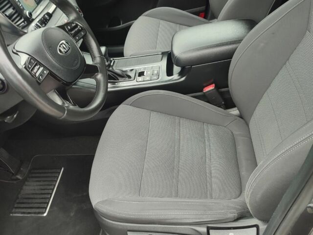 Серый Киа Соренто, объемом двигателя 2.2 л и пробегом 227 тыс. км за 21000 $, фото 8 на Automoto.ua