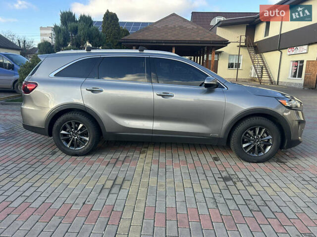 Серый Киа Соренто, объемом двигателя 2.4 л и пробегом 110 тыс. км за 17600 $, фото 1 на Automoto.ua