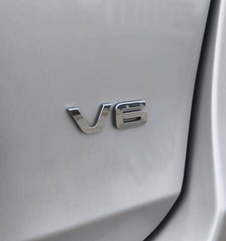 Сірий Кіа Соренто, об'ємом двигуна 3.34 л та пробігом 120 тис. км за 17800 $, фото 23 на Automoto.ua