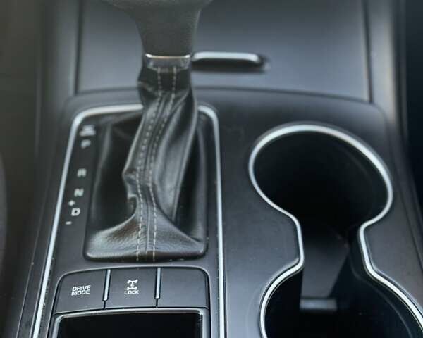 Киа Соренто 2018 в Городенке на Automoto.ua Серый Киа Соренто, объемом двигателя 2.36 л и пробегом 109 тыс. км за 16300 $, фото 20 на Automoto.ua