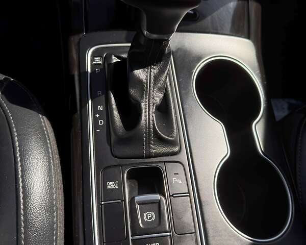 Серый Киа Соренто, объемом двигателя 3.3 л и пробегом 79 тыс. км за 17400 $, фото 34 на Automoto.ua