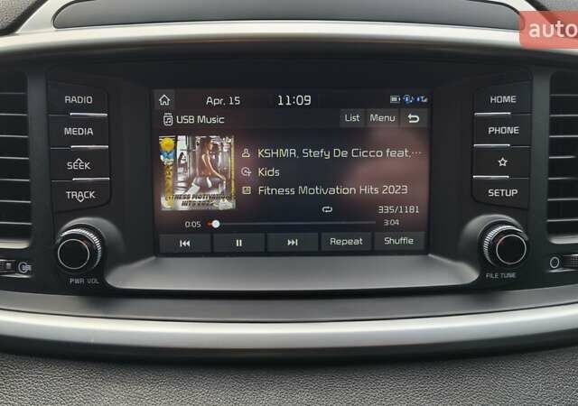 Сірий Кіа Соренто, об'ємом двигуна 3.34 л та пробігом 120 тис. км за 17800 $, фото 71 на Automoto.ua