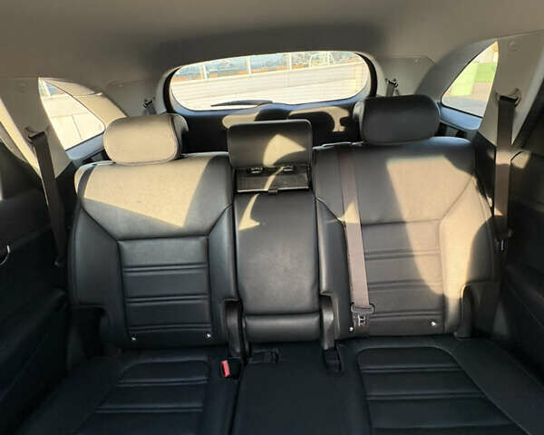 Серый Киа Соренто, объемом двигателя 2 л и пробегом 116 тыс. км за 23999 $, фото 22 на Automoto.ua