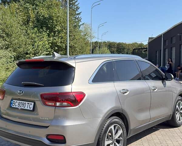 Серый Киа Соренто, объемом двигателя 3.3 л и пробегом 79 тыс. км за 17400 $, фото 9 на Automoto.ua