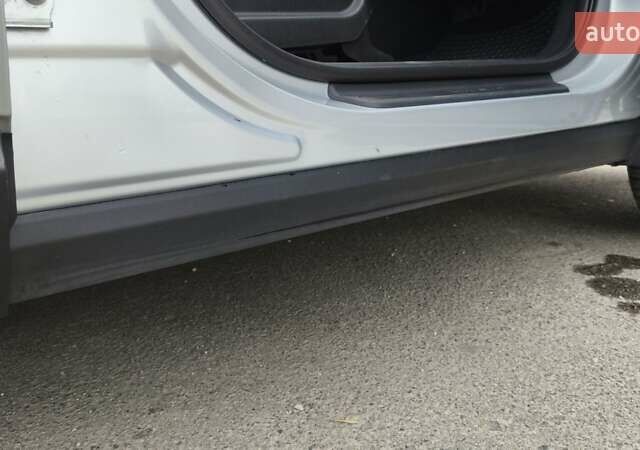 Сірий Кіа Соренто, об'ємом двигуна 3.34 л та пробігом 120 тис. км за 17800 $, фото 53 на Automoto.ua