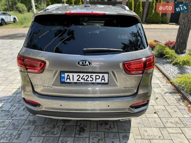 Сірий Кіа Соренто, об'ємом двигуна 3.34 л та пробігом 75 тис. км за 21500 $, фото 7 на Automoto.ua