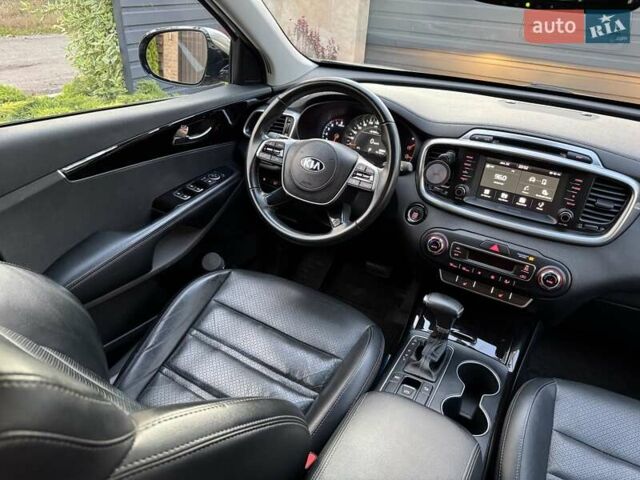 Сірий Кіа Соренто, об'ємом двигуна 3.34 л та пробігом 75 тис. км за 21500 $, фото 17 на Automoto.ua