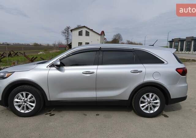 Сірий Кіа Соренто, об'ємом двигуна 3.34 л та пробігом 120 тис. км за 17800 $, фото 32 на Automoto.ua