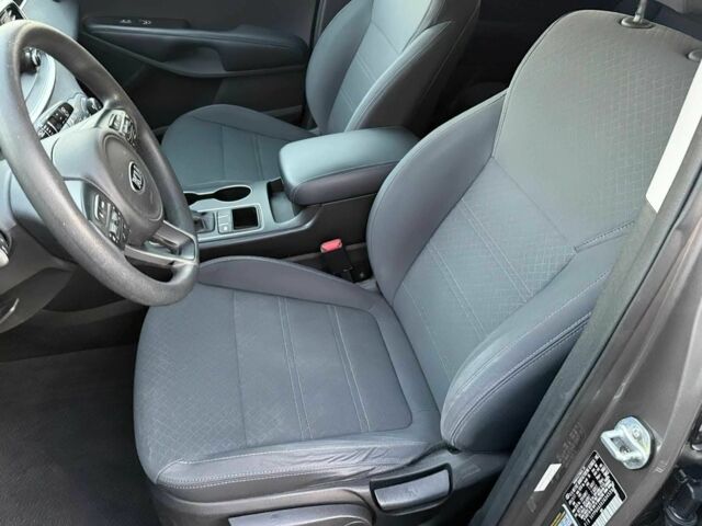 Киа Соренто 2018 в Черновцах на Automoto.ua Серый Киа Соренто, объемом двигателя 2.4 л и пробегом 36 тыс. км за 12400 $, фото 9 на Automoto.ua