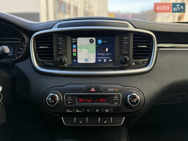 Серый Киа Соренто, объемом двигателя 2.4 л и пробегом 202 тыс. км за 14999 $, фото 20 на Automoto.ua