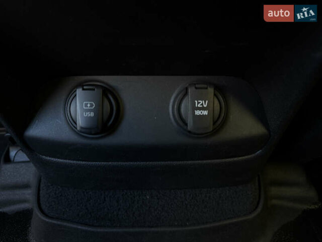 Серый Киа Соренто, объемом двигателя 2.4 л и пробегом 202 тыс. км за 15999 $, фото 38 на Automoto.ua