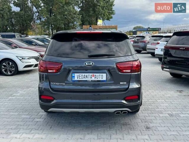 Серый Киа Соренто, объемом двигателя 2 л и пробегом 98 тыс. км за 25300 $, фото 5 на Automoto.ua