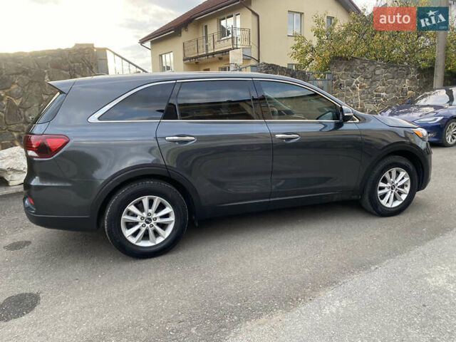 Серый Киа Соренто, объемом двигателя 2.36 л и пробегом 68 тыс. км за 16250 $, фото 16 на Automoto.ua