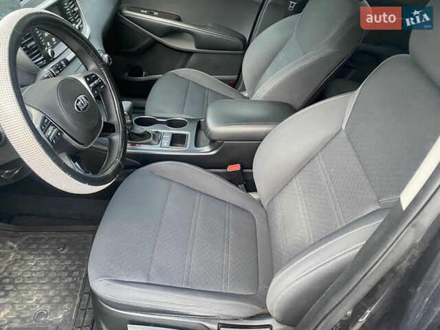 Серый Киа Соренто, объемом двигателя 2.36 л и пробегом 68 тыс. км за 16250 $, фото 35 на Automoto.ua