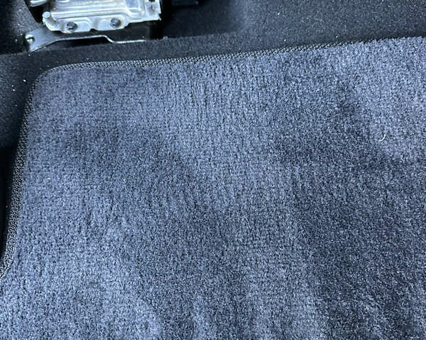 Серый Киа Соренто, объемом двигателя 2 л и пробегом 27 тыс. км за 29499 $, фото 56 на Automoto.ua