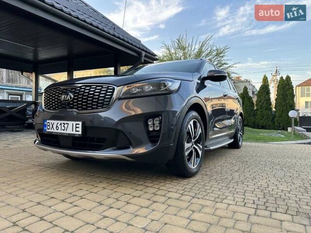 Сірий Кіа Соренто, об'ємом двигуна 2.2 л та пробігом 208 тис. км за 27270 $, фото 5 на Automoto.ua