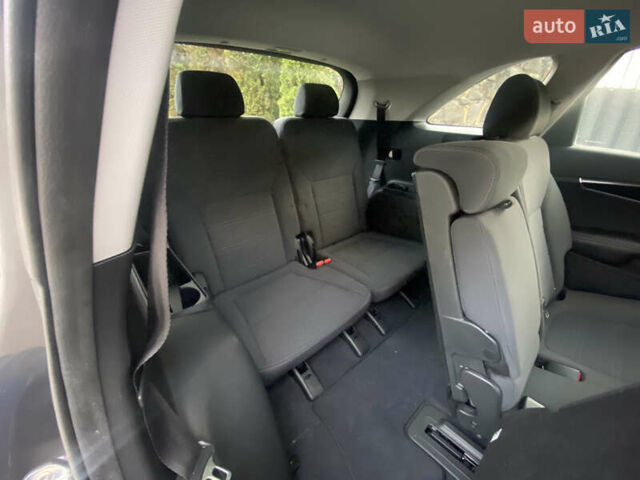 Серый Киа Соренто, объемом двигателя 2.36 л и пробегом 68 тыс. км за 16250 $, фото 51 на Automoto.ua
