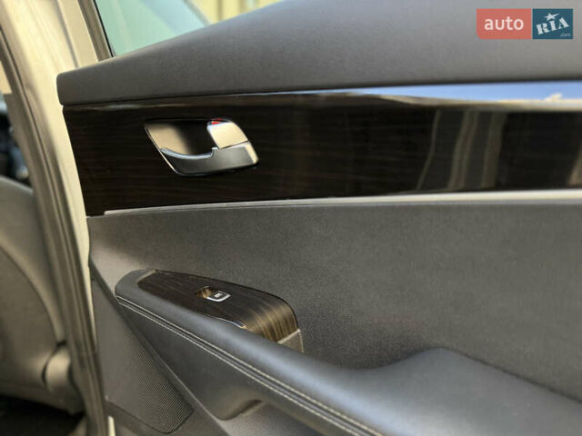 Серый Киа Соренто, объемом двигателя 2.4 л и пробегом 202 тыс. км за 14999 $, фото 43 на Automoto.ua