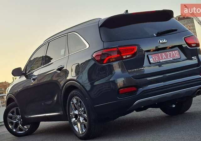Сірий Кіа Соренто, об'ємом двигуна 2.2 л та пробігом 139 тис. км за 29700 $, фото 9 на Automoto.ua