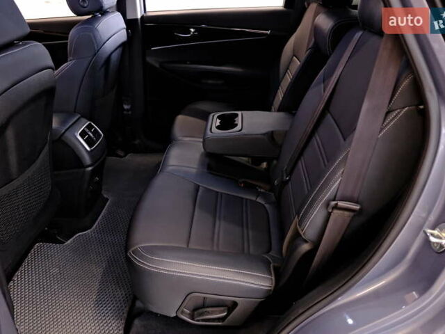 Сірий Кіа Соренто, об'ємом двигуна 2.4 л та пробігом 42 тис. км за 21900 $, фото 33 на Automoto.ua