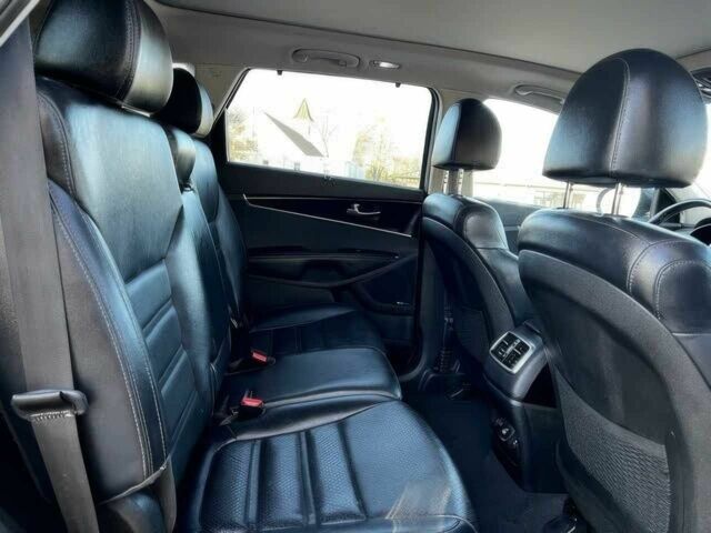 Сірий Кіа Соренто, об'ємом двигуна 3.3 л та пробігом 30 тис. км за 9900 $, фото 13 на Automoto.ua