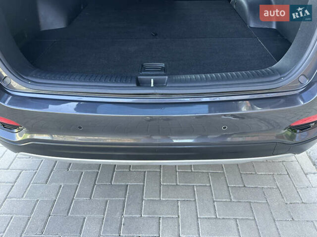 Серый Киа Соренто, объемом двигателя 2 л и пробегом 27 тыс. км за 29499 $, фото 52 на Automoto.ua