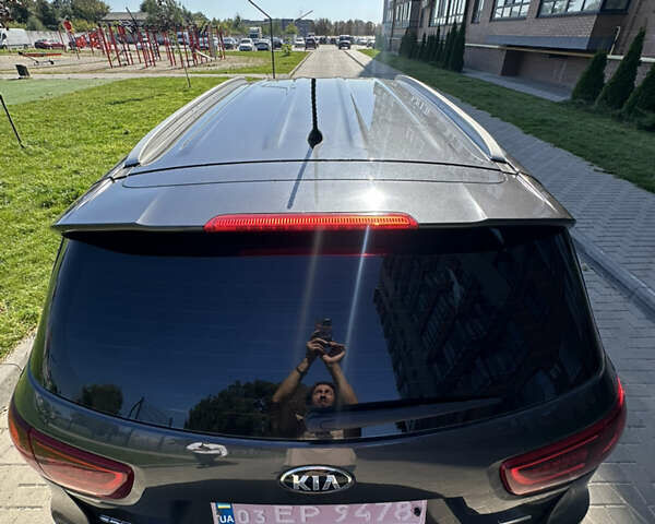 Серый Киа Соренто, объемом двигателя 2 л и пробегом 27 тыс. км за 29499 $, фото 13 на Automoto.ua