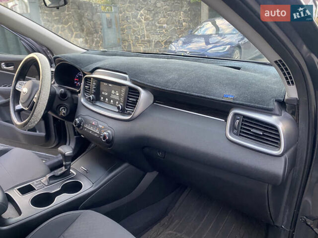 Серый Киа Соренто, объемом двигателя 2.36 л и пробегом 68 тыс. км за 16250 $, фото 57 на Automoto.ua