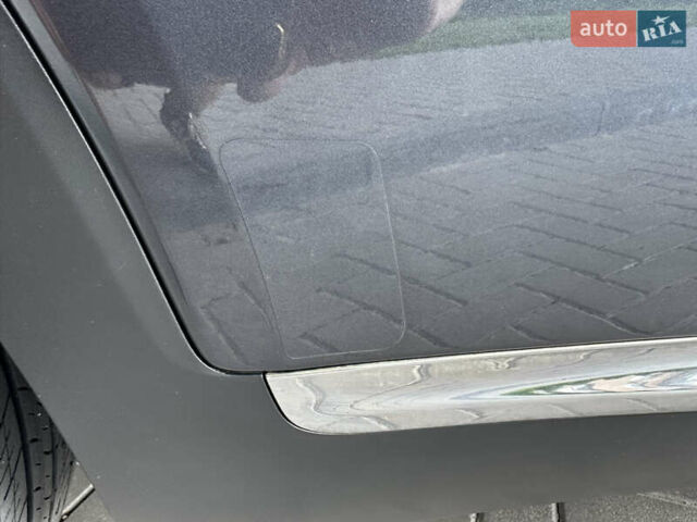 Серый Киа Соренто, объемом двигателя 2 л и пробегом 27 тыс. км за 29499 $, фото 27 на Automoto.ua