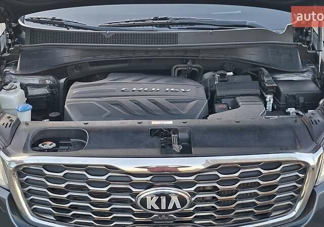 Сірий Кіа Соренто, об'ємом двигуна 2.2 л та пробігом 139 тис. км за 29700 $, фото 92 на Automoto.ua