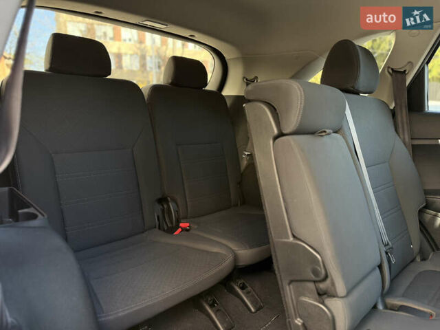 Серый Киа Соренто, объемом двигателя 2.4 л и пробегом 202 тыс. км за 14999 $, фото 47 на Automoto.ua