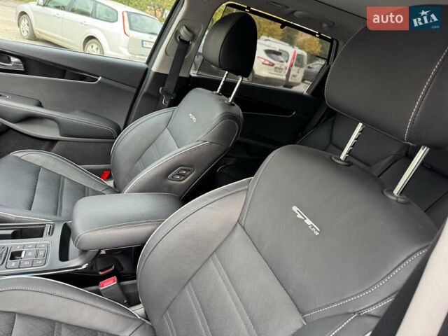 Серый Киа Соренто, объемом двигателя 2.2 л и пробегом 140 тыс. км за 29500 $, фото 19 на Automoto.ua