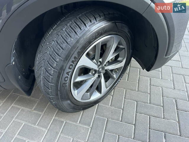Серый Киа Соренто, объемом двигателя 2 л и пробегом 27 тыс. км за 29499 $, фото 24 на Automoto.ua