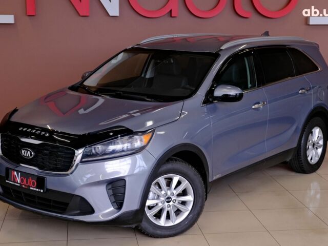 Киа Соренто 2019 в Одессе на Automoto.ua Серый Киа Соренто, объемом двигателя 2.4 л и пробегом 42 тыс. км за 21900 $, фото 1 на Automoto.ua