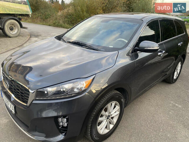 Серый Киа Соренто, объемом двигателя 2.36 л и пробегом 68 тыс. км за 16250 $, фото 5 на Automoto.ua