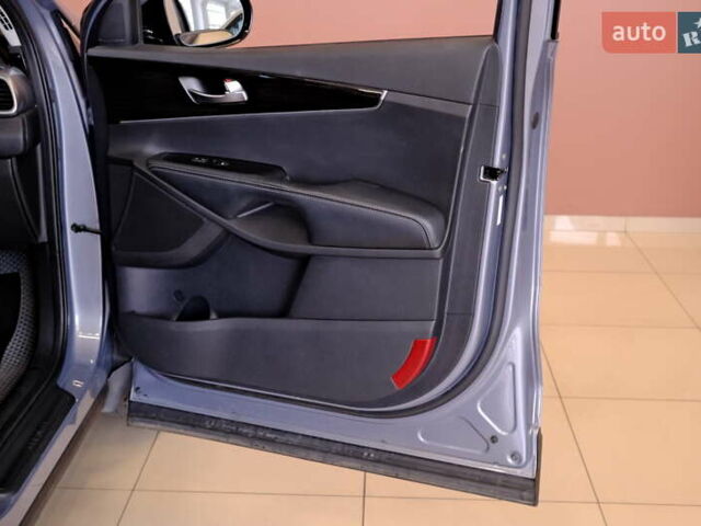 Сірий Кіа Соренто, об'ємом двигуна 2.4 л та пробігом 42 тис. км за 21900 $, фото 40 на Automoto.ua