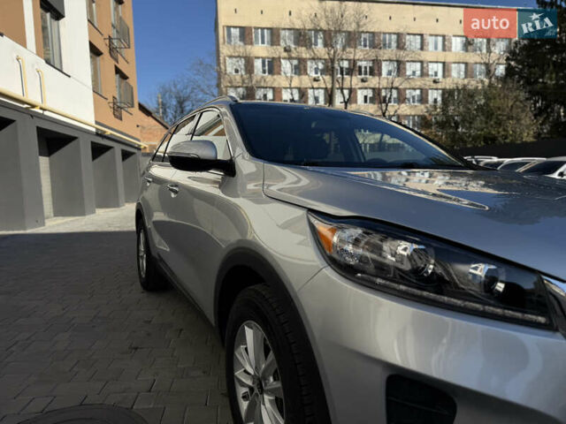 Серый Киа Соренто, объемом двигателя 2.4 л и пробегом 202 тыс. км за 15999 $, фото 9 на Automoto.ua