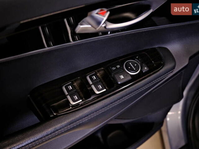 Серый Киа Соренто, объемом двигателя 2.4 л и пробегом 43 тыс. км за 20500 $, фото 6 на Automoto.ua