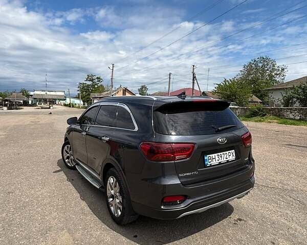Серый Киа Соренто, объемом двигателя 2.2 л и пробегом 108 тыс. км за 25500 $, фото 2 на Automoto.ua