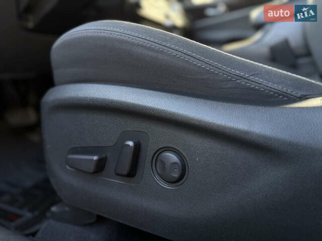 Серый Киа Соренто, объемом двигателя 2.4 л и пробегом 202 тыс. км за 14999 $, фото 33 на Automoto.ua