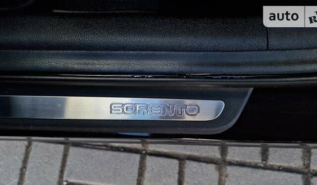 Серый Киа Соренто, объемом двигателя 2.2 л и пробегом 149 тыс. км за 28800 $, фото 62 на Automoto.ua