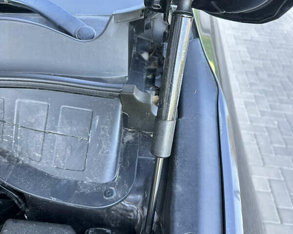 Серый Киа Соренто, объемом двигателя 2 л и пробегом 27 тыс. км за 29499 $, фото 65 на Automoto.ua