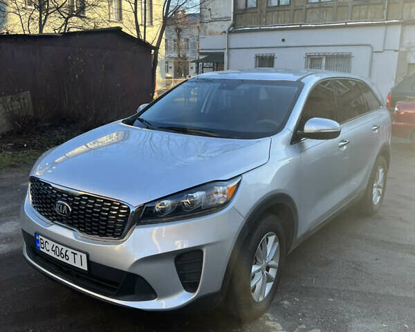 Серый Киа Соренто, объемом двигателя 2.4 л и пробегом 47 тыс. км за 17500 $, фото 1 на Automoto.ua