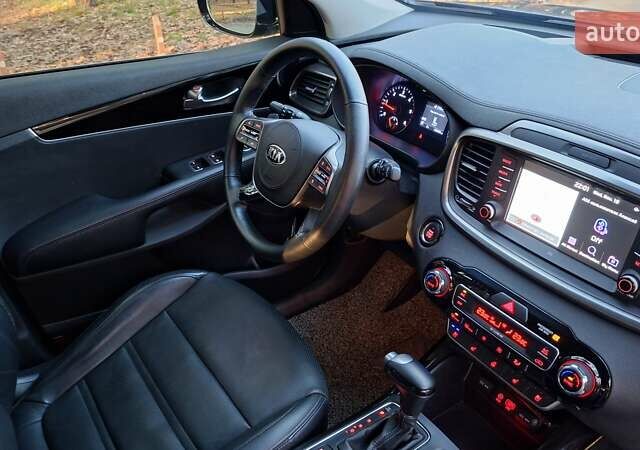 Сірий Кіа Соренто, об'ємом двигуна 2.2 л та пробігом 139 тис. км за 29700 $, фото 44 на Automoto.ua