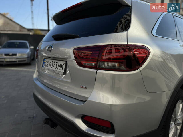 Серый Киа Соренто, объемом двигателя 2.4 л и пробегом 202 тыс. км за 14999 $, фото 16 на Automoto.ua