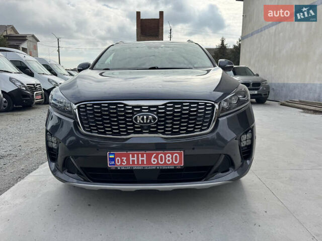 Серый Киа Соренто, объемом двигателя 2.2 л и пробегом 140 тыс. км за 29500 $, фото 9 на Automoto.ua